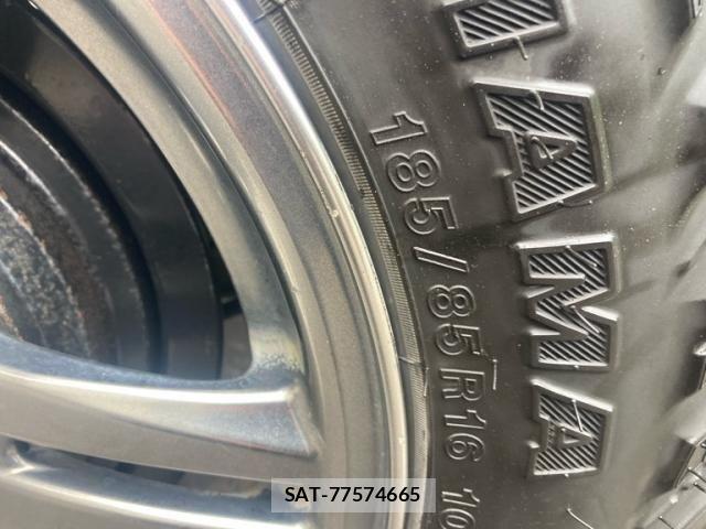 Suzuki JIMNY 2018-01 7962207-14