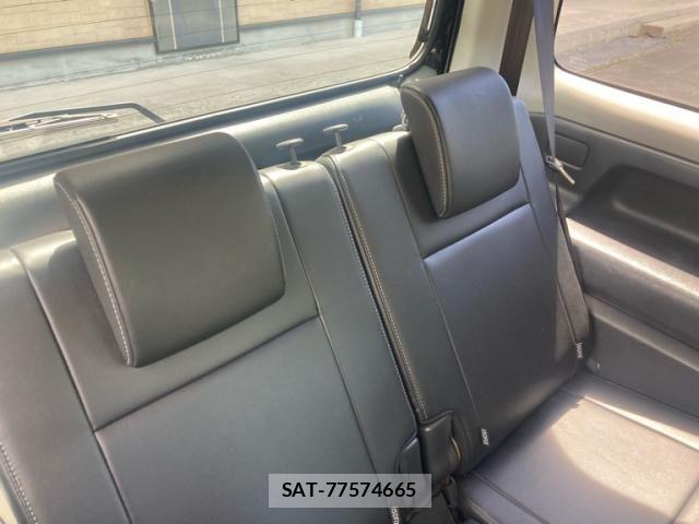 Suzuki JIMNY 2018-01 7962207-17