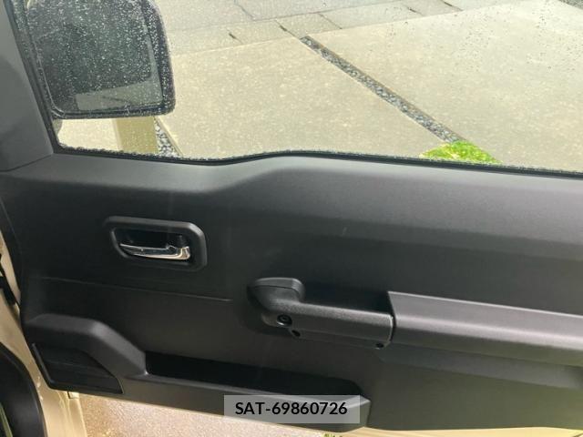 Suzuki JIMNY 2022-08 7962175-16