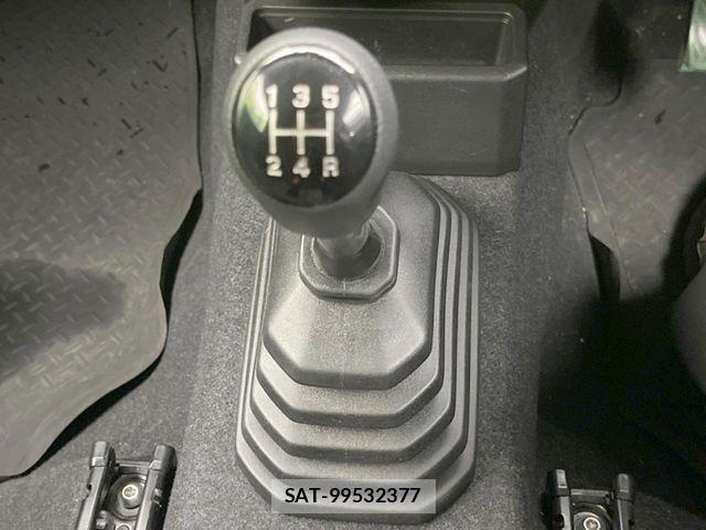 Suzuki JIMNY 2022-07 7962201-3