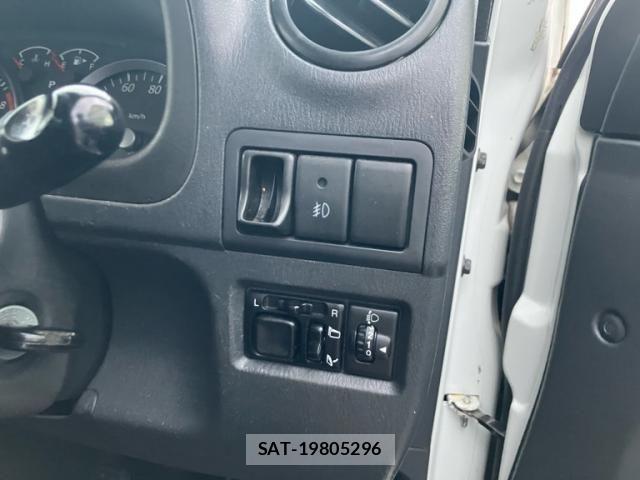 Suzuki JIMNY 2014-01 7962205-11