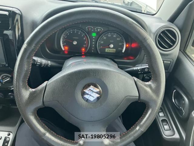 Suzuki JIMNY 2014-01 7962205-15