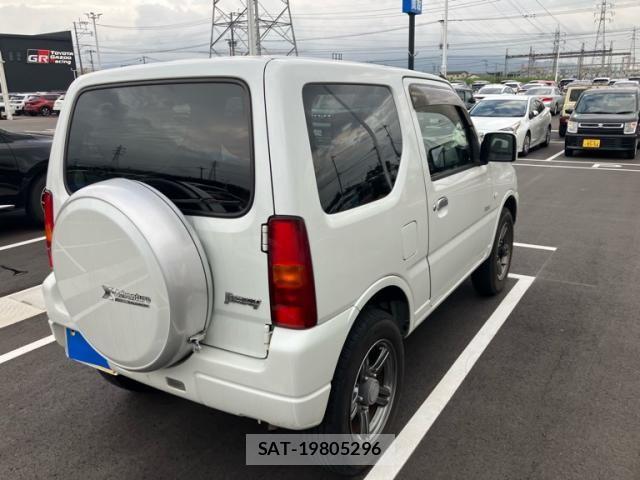 Suzuki JIMNY 2014-01 7962205-2