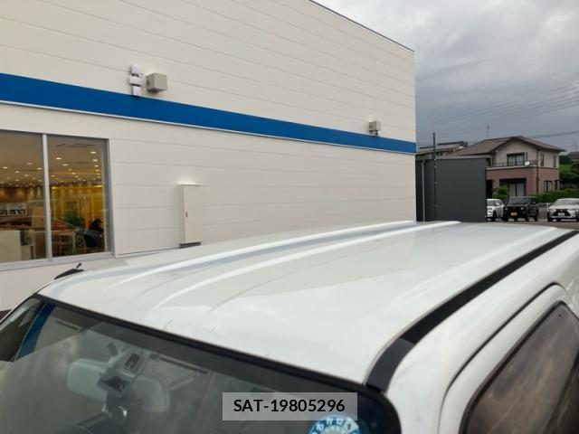 Suzuki JIMNY 2014-01 7962205-4