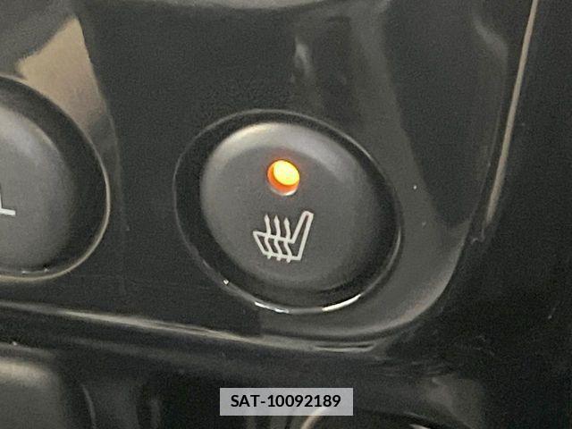 Suzuki JIMNY 2015-11 7979601-4