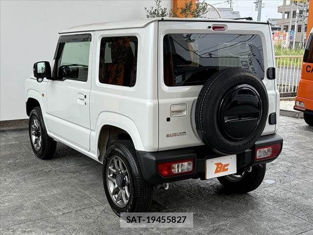 Suzuki JIMNY 2023-12 7979597-12