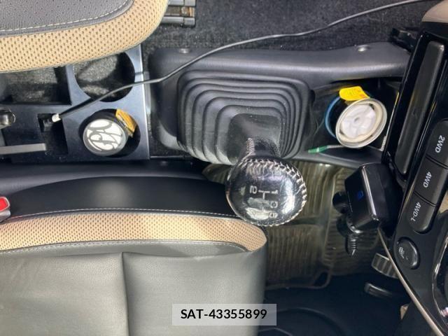 Suzuki JIMNY 2017-03 7979603-18
