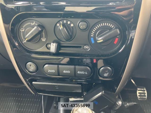 Suzuki JIMNY 2017-03 7979603-22