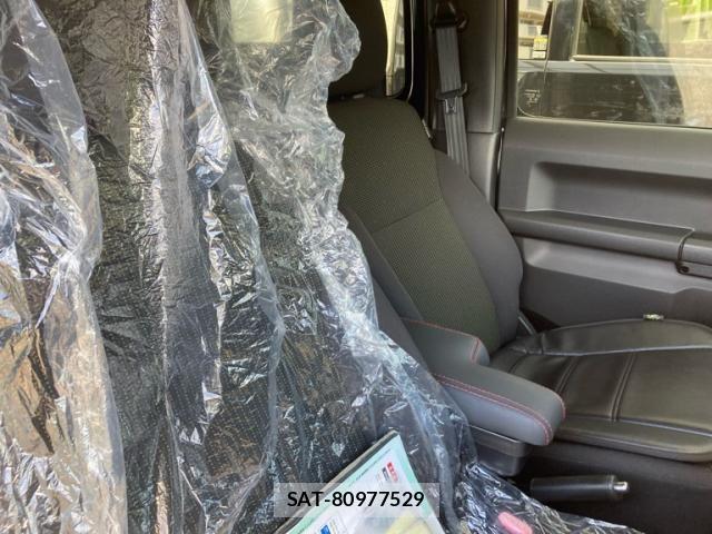 Suzuki JIMNY 2018-07 7979599-12