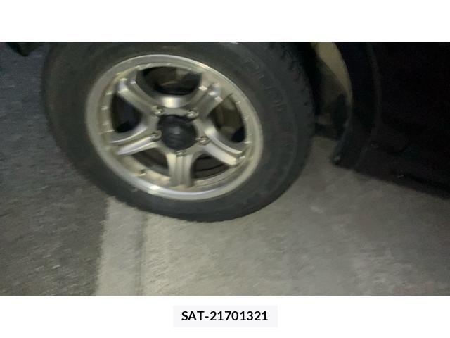 Suzuki JIMNY 2009-05 7979608-6