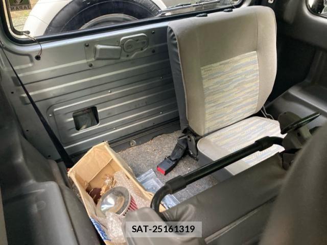 Suzuki JIMNY 1997-05 7979609-9
