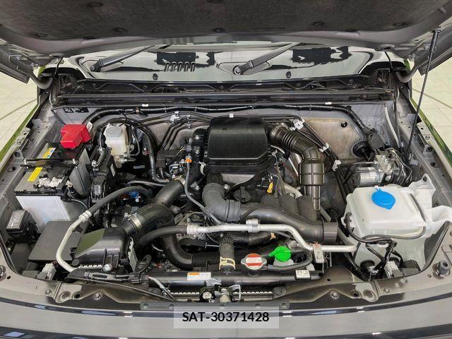Suzuki JIMNY 2025-12 7979584-17