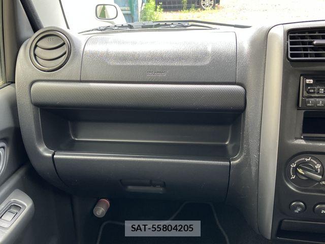 Suzuki JIMNY 2018-05 7979604-11