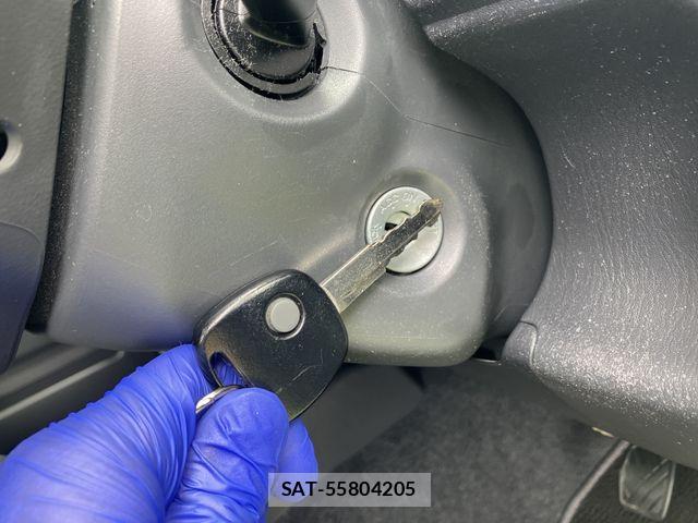 Suzuki JIMNY 2018-05 7979604-16