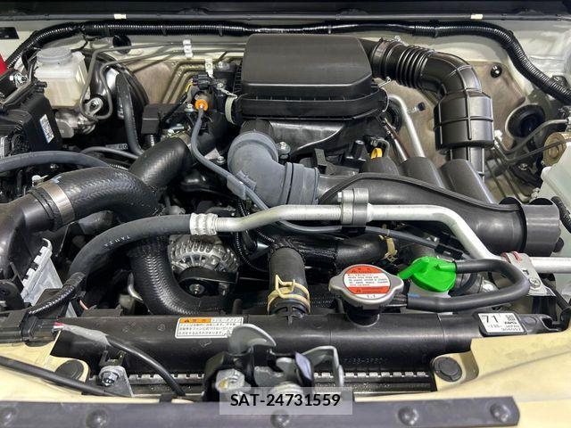 Suzuki JIMNY 2025-06 7979582-17