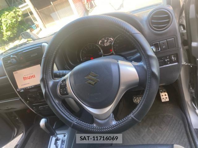 Suzuki JIMNY 2015-01 7979606-10