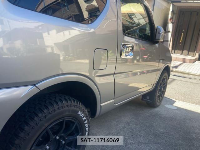 Suzuki JIMNY 2015-01 7979606-2