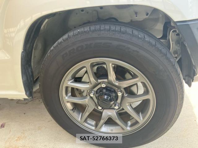 Suzuki JIMNY 2019-07 8036154-4