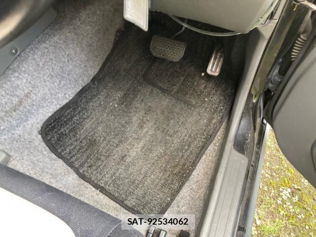 Suzuki JIMNY 1999-01 8036177-16