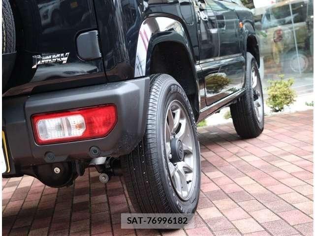 Suzuki JIMNY 2025-09 8036132-25
