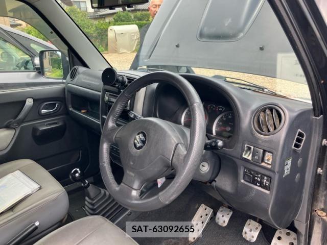 Suzuki JIMNY 2009-10 8036173-12