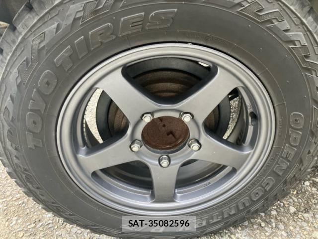 Suzuki JIMNY 2009-01 8036172-11