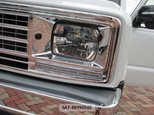 Suzuki JIMNY 2021-11 8036131-9