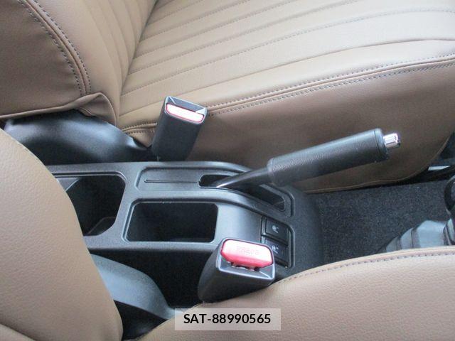 Suzuki JIMNY 2021-11 8036131-29