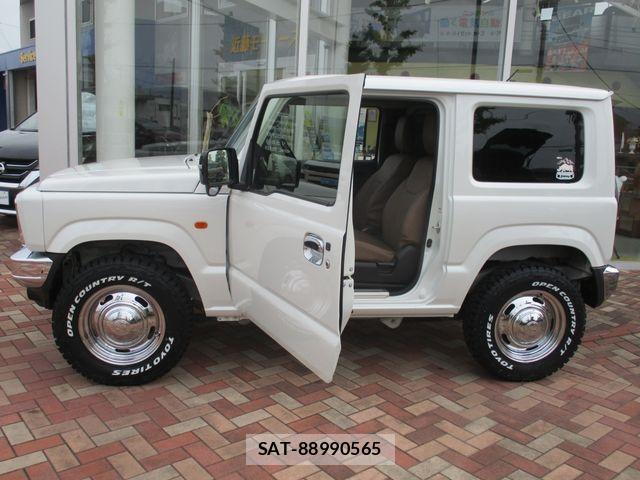 Suzuki JIMNY 2021-11 8036131-5