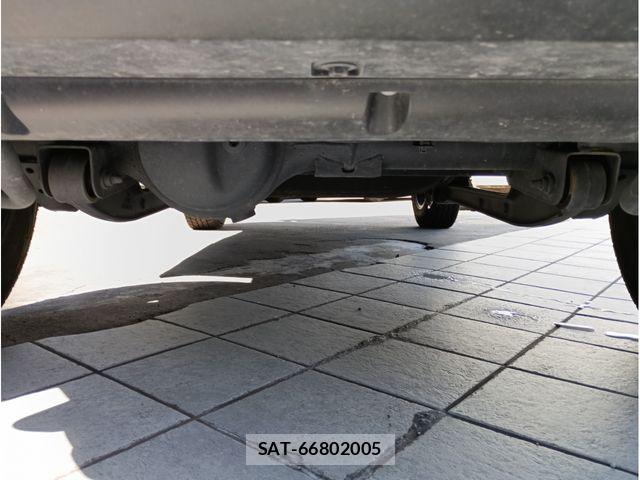 Suzuki JIMNY 2023-10 8036152-19