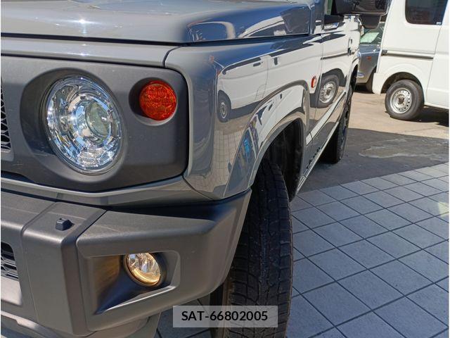 Suzuki JIMNY 2023-10 8036152-2