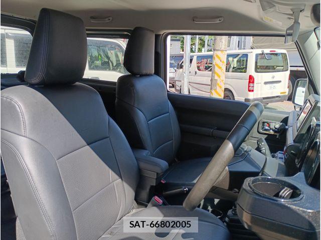 Suzuki JIMNY 2023-10 8036152-5