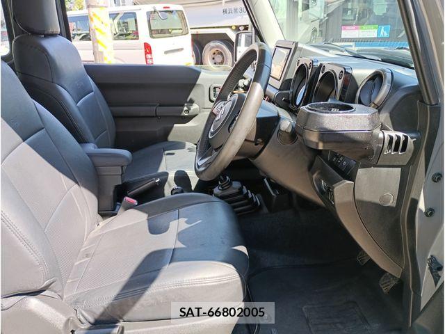 Suzuki JIMNY 2023-10 8036152-6