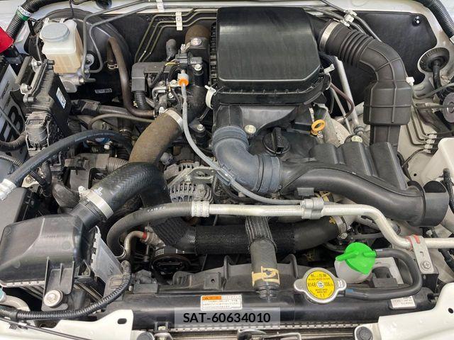 Suzuki JIMNY 2020-04 8036153-17