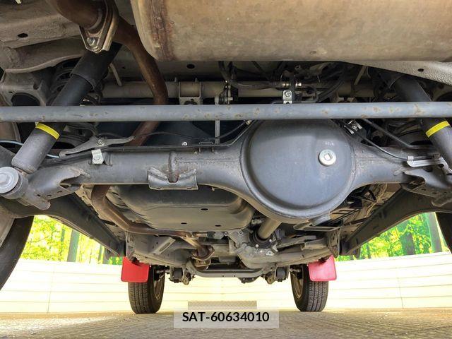 Suzuki JIMNY 2020-04 8036153-18