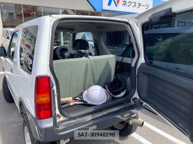 Suzuki JIMNY 2011-02 8036174-11