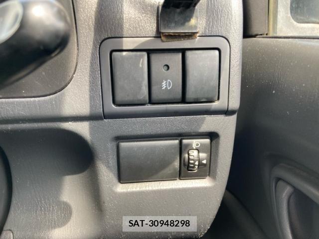 Suzuki JIMNY 2011-02 8036174-17