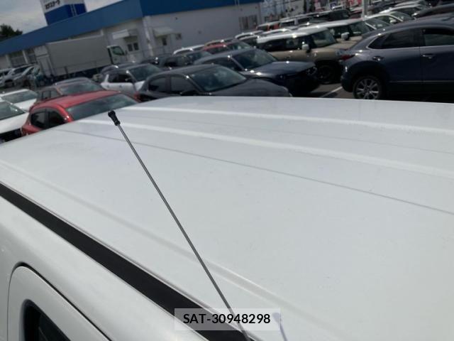 Suzuki JIMNY 2011-02 8036174-5