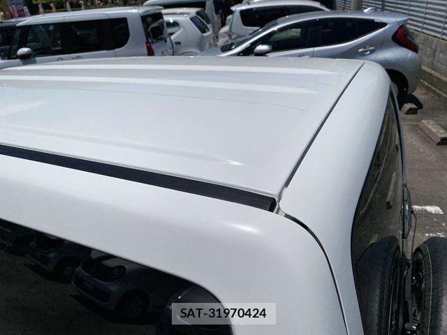 Suzuki JIMNY 2017-06 8036169-12