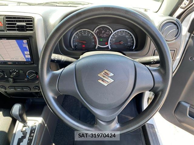 Suzuki JIMNY 2017-06 8036169-23