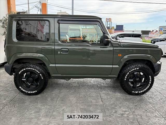 Suzuki JIMNY 2019-04 8036155-11
