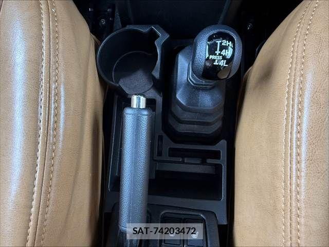 Suzuki JIMNY 2019-04 8036155-21
