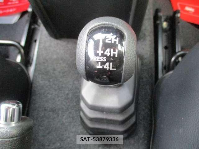 Suzuki JIMNY 2019-01 8036130-28