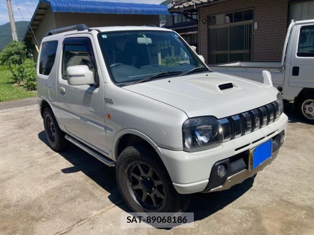 Suzuki JIMNY 2009-04 8036171-2