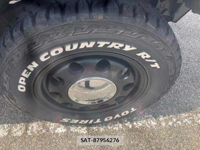 Suzuki JIMNY 2022-08 8036146-7