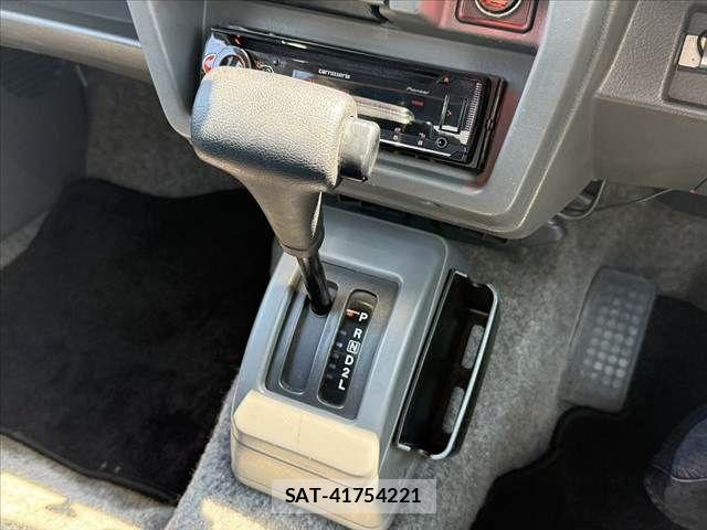Suzuki JIMNY 1997-01 8036170-28