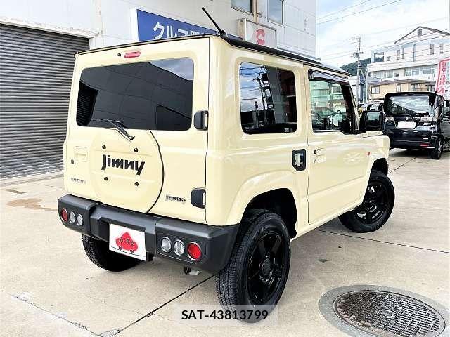 Suzuki JIMNY 2022-01 8036150-2