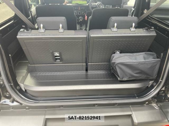 Suzuki JIMNY 2025-05 8036133-13