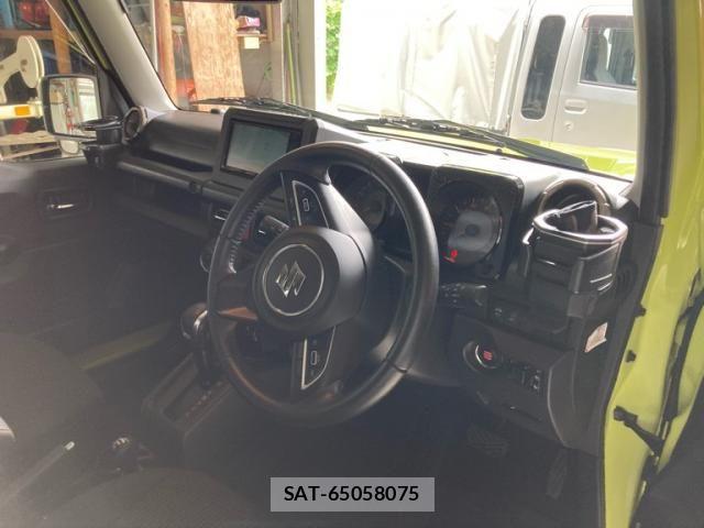 Suzuki JIMNY 2019-04 8036161-13