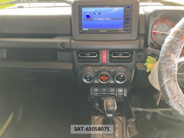 Suzuki JIMNY 2019-04 8036161-19